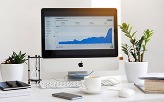 九游手游官网-特色水上极速滑艇比赛，水域快艇的极限狂飙，滑水艇价格